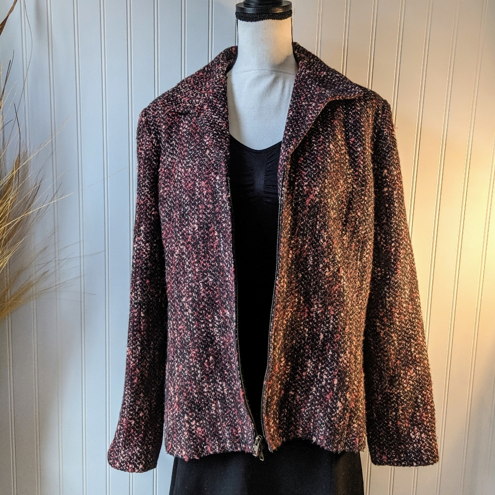 6/$25 ⬇️ Emma James Zip Front Blazer